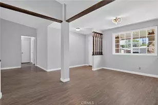 19448 Blythe, Reseda, CA 91335 - Photo 7