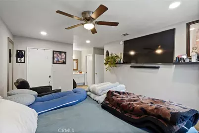 12454 Ralston #6, Sylmar, CA 91342 - Photo 11