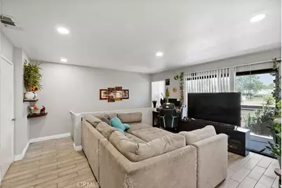12454 Ralston #6, Sylmar, CA 91342 - Photo 3