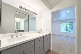 21500 Burbank, Woodland Hills, CA 91367 - Photo 27