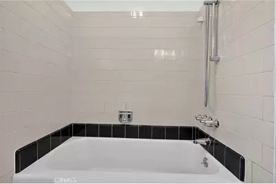 19121 Hartland, Reseda, CA 91335 - Photo 41