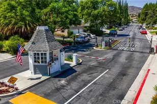 8333 Sedan, West Hills, CA 91304 - Photo 3