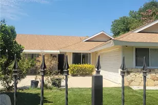 10525 Woldrich St, Sylmar, CA 91342 - Photo 47