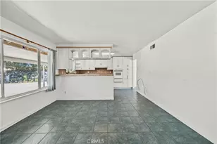 10525 Woldrich St, Sylmar, CA 91342 - Photo 7