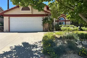 22358 Claibourne, Saugus, CA 91350 - Photo 1