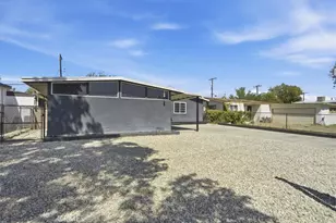 44043 Heaton, Lancaster, CA 93534 - Photo 3