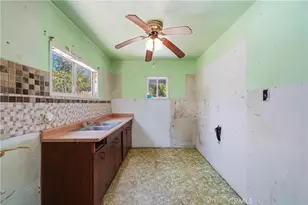 701 Main St, Piru, CA 93040 - Photo 17