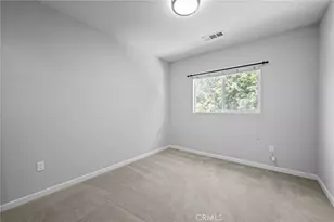 15607 W Lilli Way, Van Nuys, CA 91406 - Photo 23