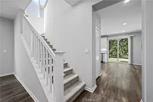 15607 W Lilli Way, Van Nuys, CA 91406 - Photo 13