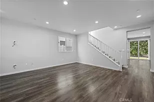 15607 W Lilli Way, Van Nuys, CA 91406 - Photo 3