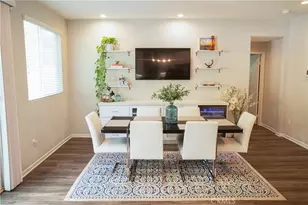 15607 W Lilli Way, Van Nuys, CA 91406 - Photo 5