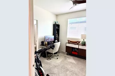 18449 W Mural, Northridge, CA 91325 - Photo 27