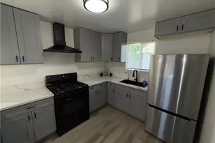 11200 Stanford, Los Angeles, CA 90059 - Photo 7