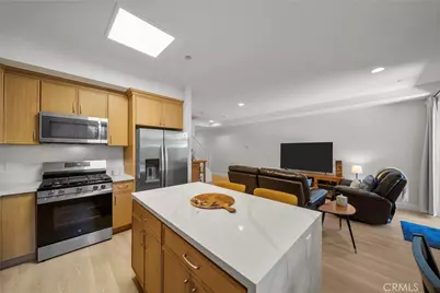 7132 Farralone #205, Canoga Park, CA 91303 - Photo 15