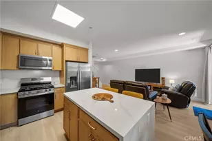 7132 Farralone, Canoga Park, CA 91303 - Photo 15