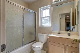 4064 Sapphire, Encino, CA 91436 - Photo 23