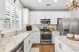 21727 Candela Dr, Saugus, CA 91350 - Photo 15