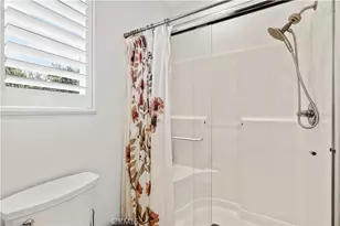 21727 Candela Dr, Saugus, CA 91350 - Photo 41