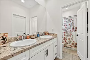 21727 Candela Dr, Saugus, CA 91350 - Photo 39