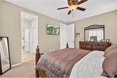 21727 Candela Drive, Saugus, CA 91350 - Photo 35