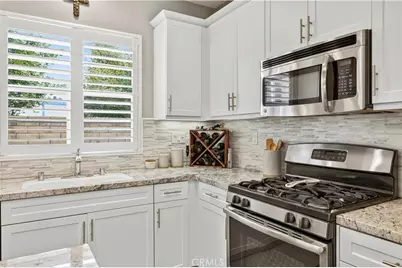 21727 Candela Drive, Saugus, CA 91350 - Photo 17