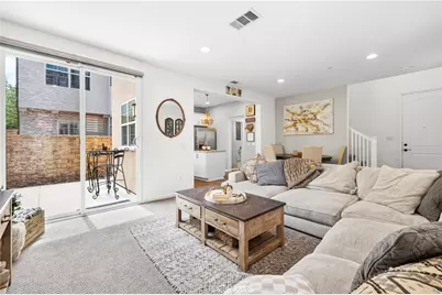 21727 Candela Drive, Saugus, CA 91350 - Photo 9