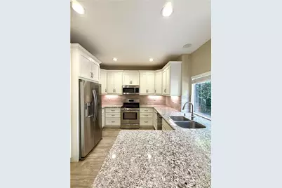 256 Ocho Rios, Oak Park, CA 91377 - Photo 3
