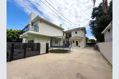 5439 Gentry, Valley Village, CA 91607 - Photo 25