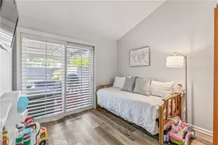 6017 Oldenberg, Simi Valley, CA 93063 - Photo 15