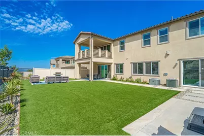 17730 Hillside Way, Saugus, CA 91350 - Photo 31