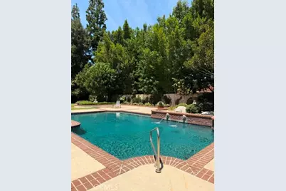 22231 Romar Street, Chatsworth, CA 91311 - Photo 37