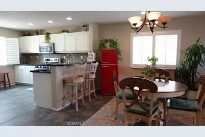 1569 Angora, Palmdale, CA 93551 - Photo 9