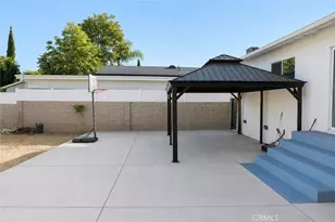 13986 Aztec St, Sylmar, CA 91342 - Photo 17