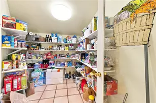 9920 Shoup Ave, Chatsworth, CA 91311 - Photo 11