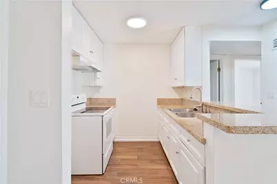 21800 Schoenborn #126, Los Angeles, CA 91304 - Photo 9