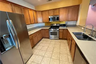 3303 Arious, Lancaster, CA 93536 - Photo 9