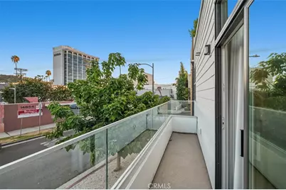 14659 Moorpark, Sherman Oaks, CA 91403 - Photo 23