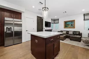 14659 Moorpark, Sherman Oaks, CA 91403 - Photo 11