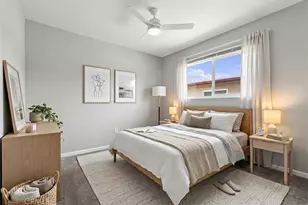 21900 Roscoe Blvd, Canoga Park, CA 91304 - Photo 17