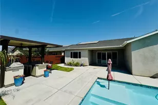 5803 Hawthorn Tree, Bakersfield, CA 93313 - Photo 31