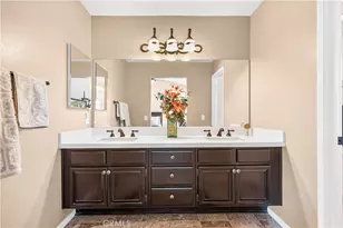 28603 Applewood Ln, Castaic, CA 91384 - Photo 19