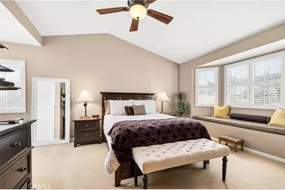 28603 Applewood Lane, Castaic, CA 91384 - Photo 15
