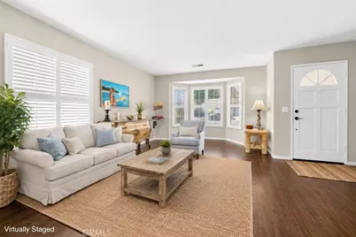 28603 Applewood Lane, Castaic, CA 91384 - Photo 3