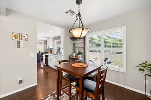 28603 Applewood Ln, Castaic, CA 91384 - Photo 5