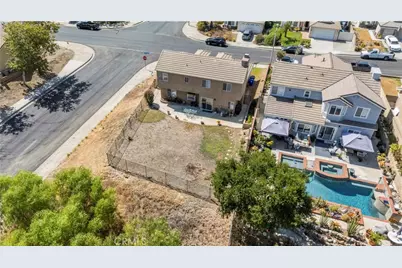 28603 Applewood Lane, Castaic, CA 91384 - Photo 43