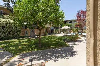 1901 Peyton Avenue #W, Burbank, CA 91504 - Photo 21