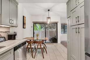 17914 Magnolia Blvd, Encino, CA 91316 - Photo 9