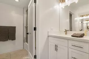 17914 Magnolia Blvd, Encino, CA 91316 - Photo 17
