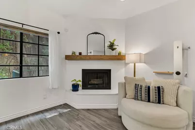 17914 Magnolia Boulevard #121, Encino, CA 91316 - Photo 7