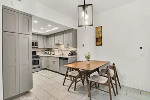 17914 Magnolia Blvd, Encino, CA 91316 - Photo 11
